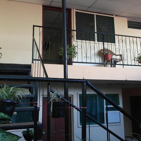 Hostal Nicaragua Guest House Манагуа Экстерьер фото